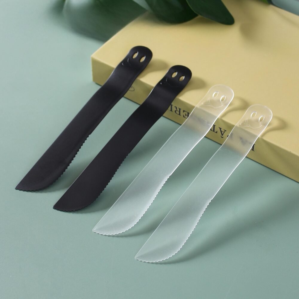Disposable Frosted Smile-Face Knife – Individually Wrapped, Thick Design - Image 4